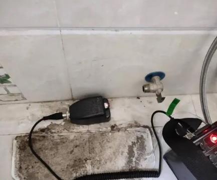 思茅屋顶漏水维修公司分享下卫生间漏水的危害及解决方法